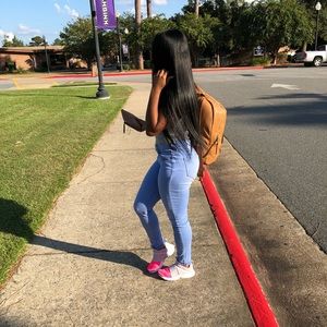 Meet your Posher, Shayna